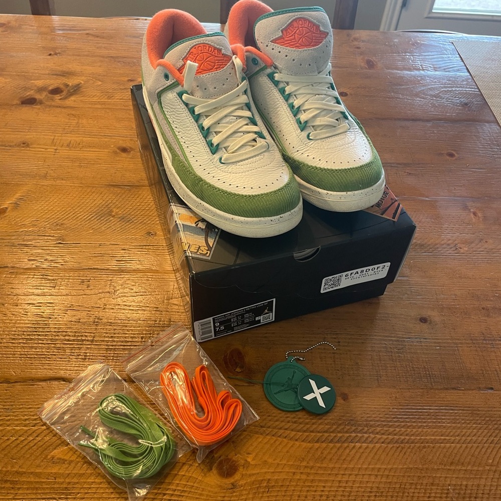 Nike Jordan 2 Titan women’s size 9